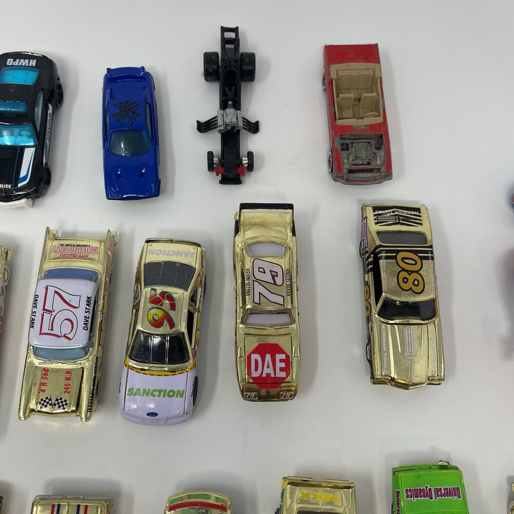 Huge NASCAR Diecast Lot 29 Cars | Racing Champions Hot Wheels | Dale Earnhardt - Picture 6 of 12